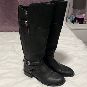 Guess boots